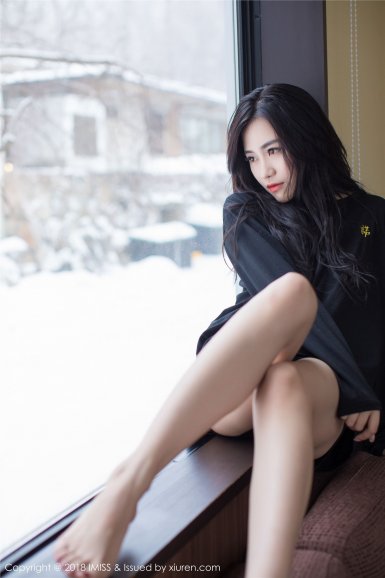 “比分平台”疯狂的前夫!柳州男子在前妻家将汽油浇身上欲点燃(图1) 直播入口